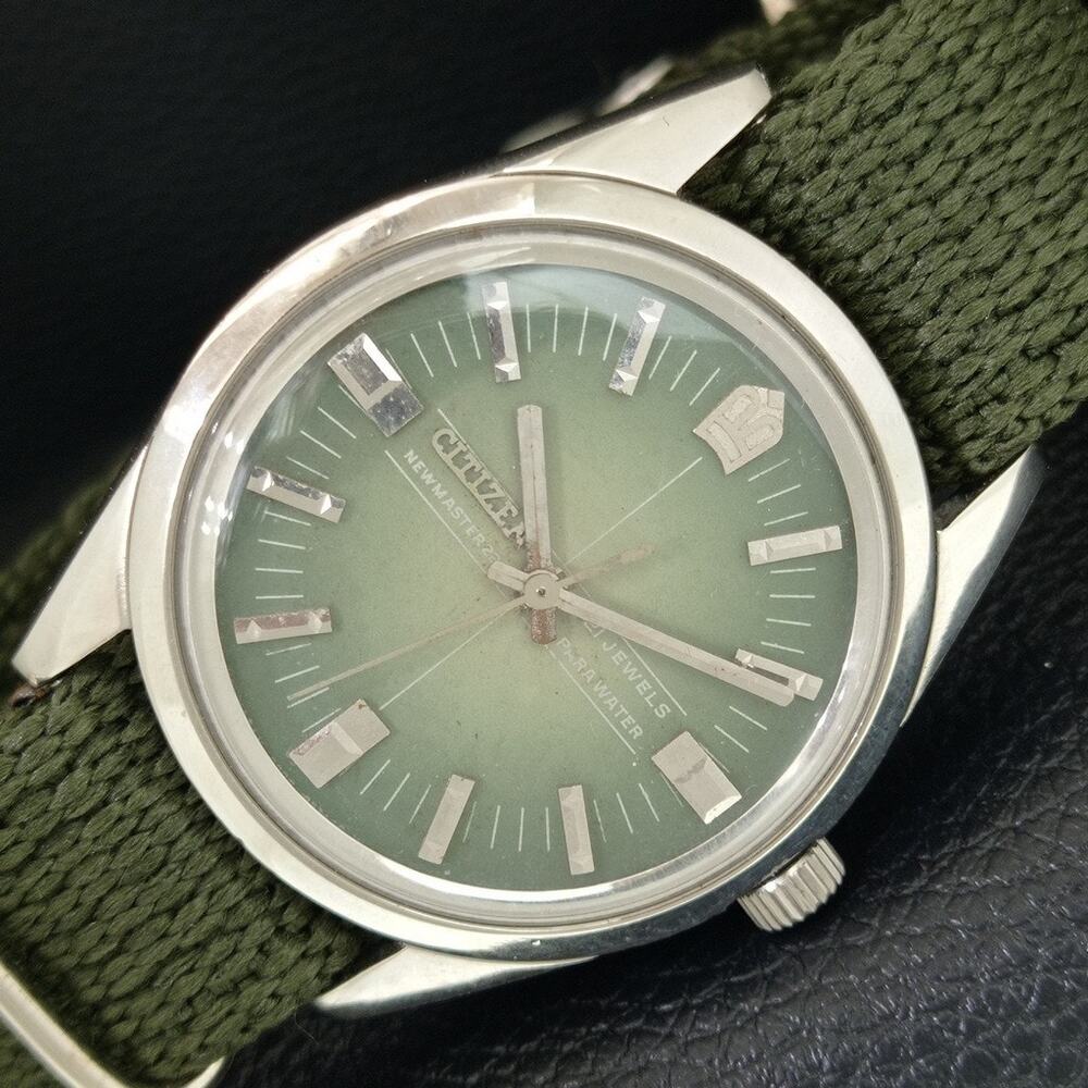 Vintage 1970 Citizen Manual Wound Mens Silver Watch & Green accents